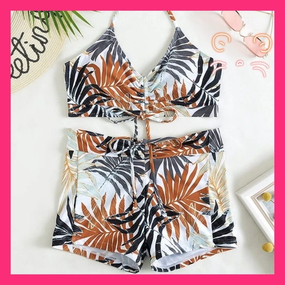 Swimsuit - Picture 3 of 7